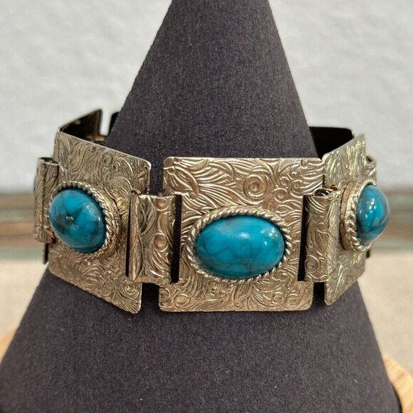 Vintage Etched Silver Tone Square Panel Blue Oval Faux Turquoise Bracelet 7" - Picture 8 of 9